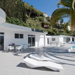 https://casa-pequena.in-canary-islands.com